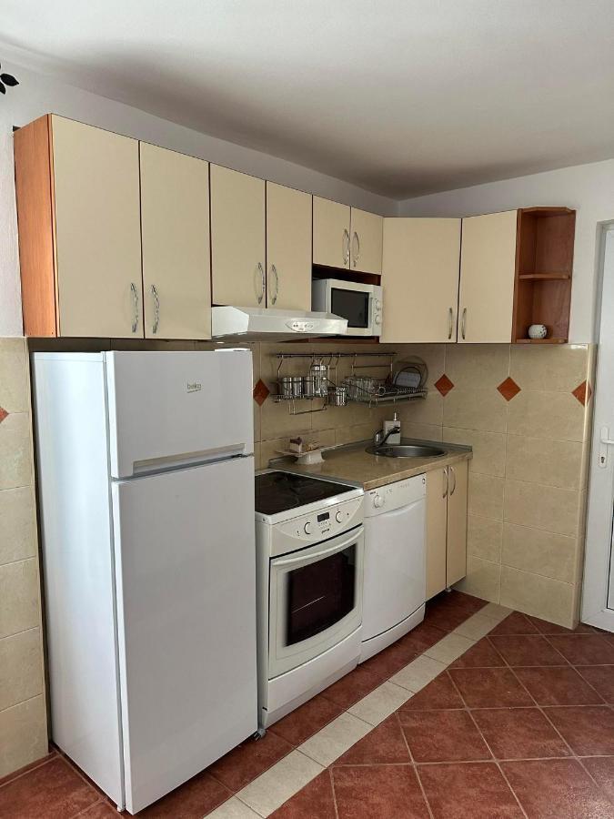 Apartmani Emily & Jully Nikšić Dış mekan fotoğraf