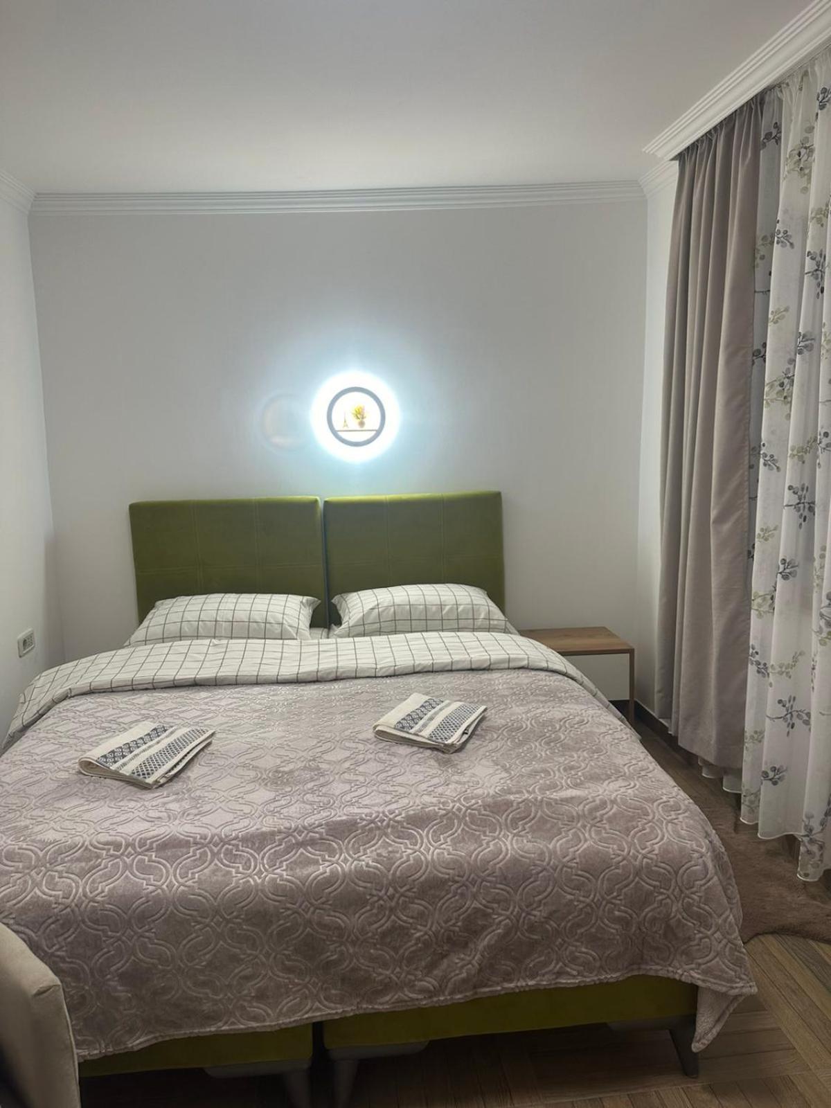 Apartmani Emily & Jully Nikšić Dış mekan fotoğraf
