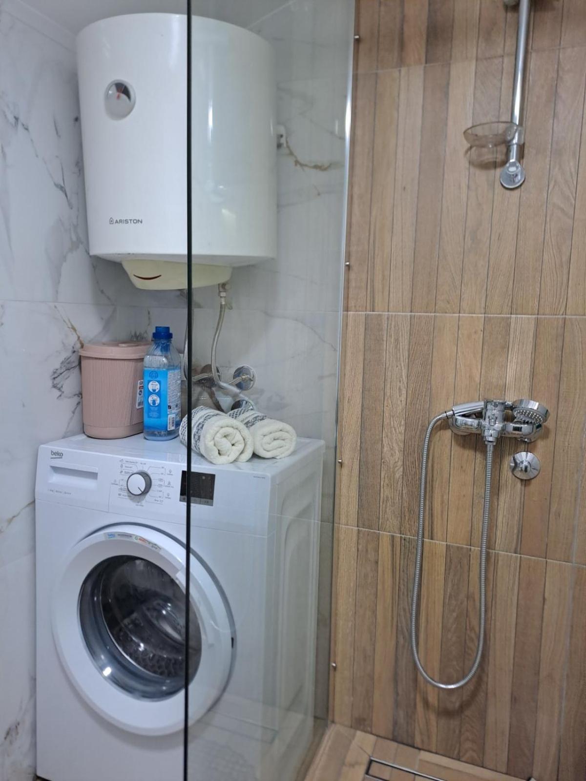 Apartmani Emily & Jully Nikšić Dış mekan fotoğraf