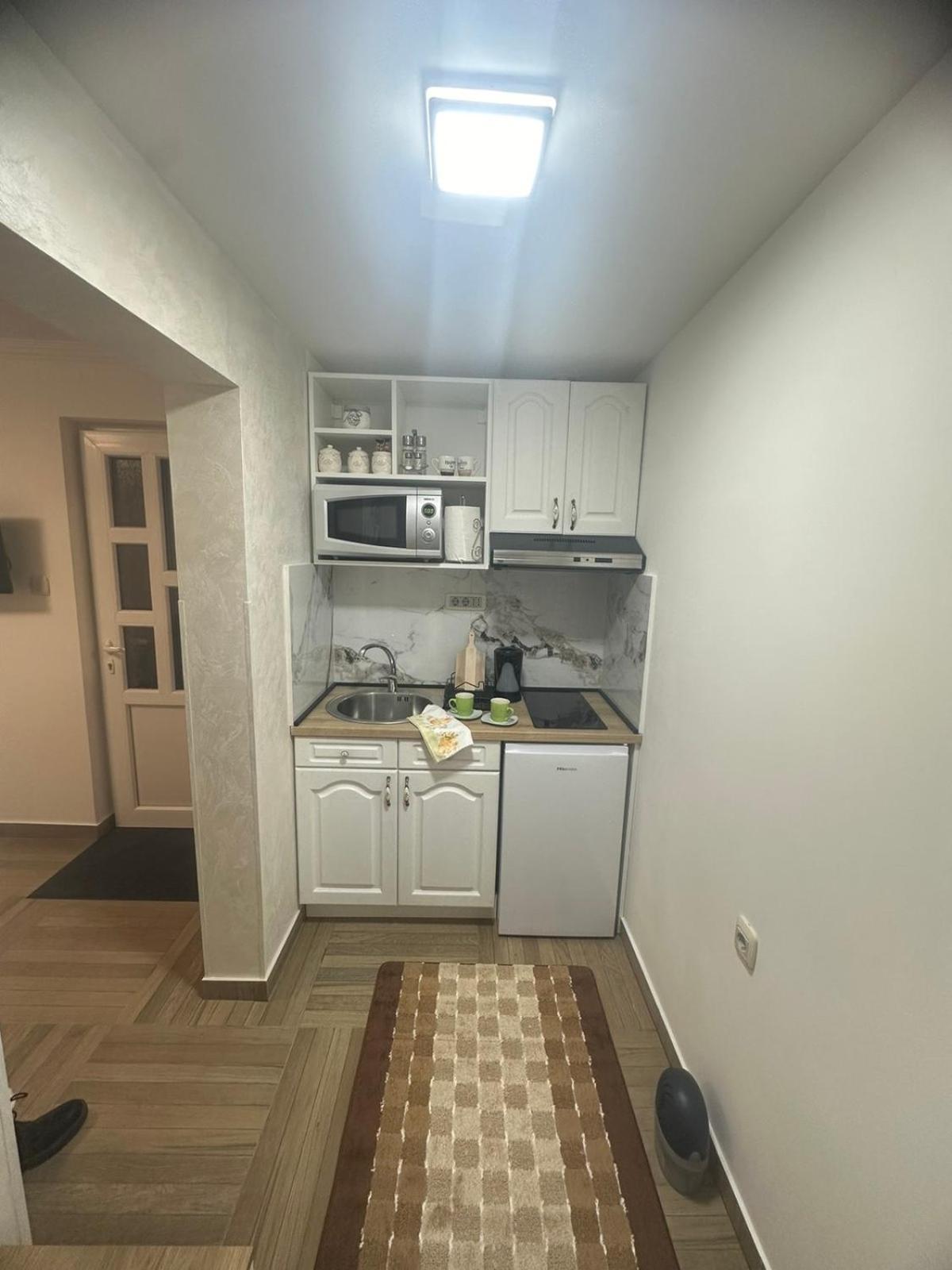 Apartmani Emily & Jully Nikšić Dış mekan fotoğraf