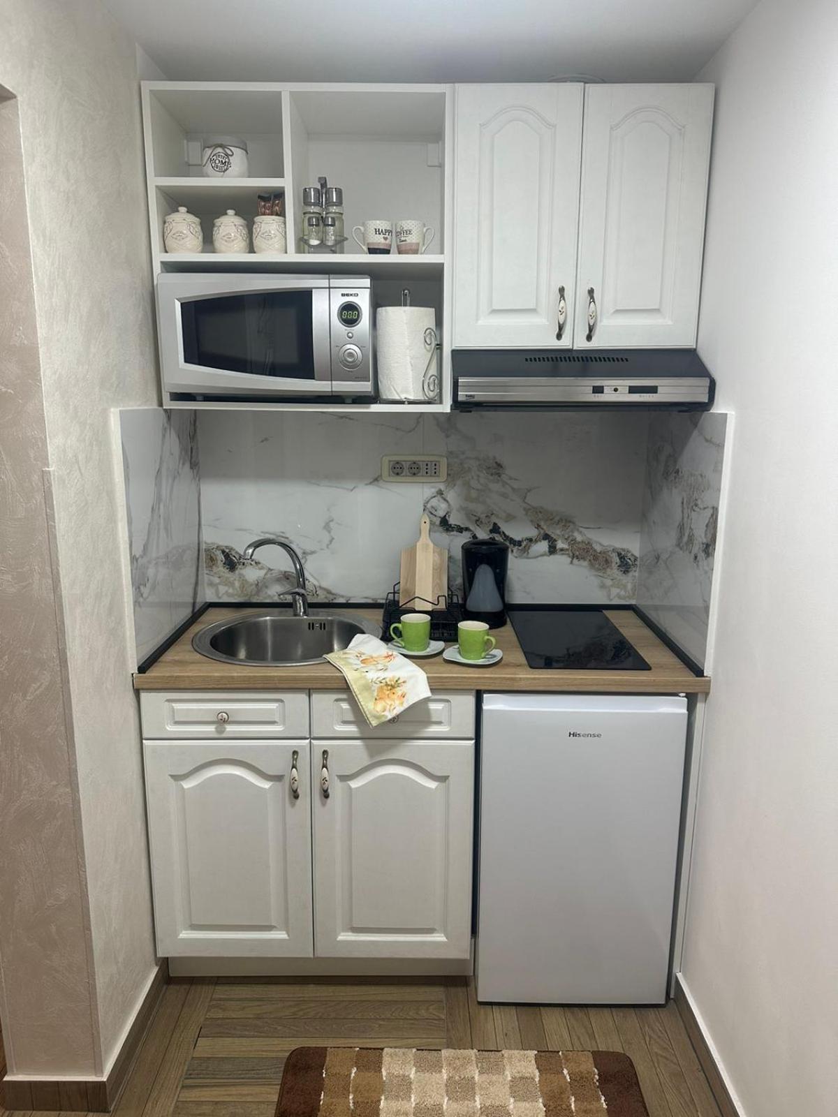 Apartmani Emily & Jully Nikšić Dış mekan fotoğraf